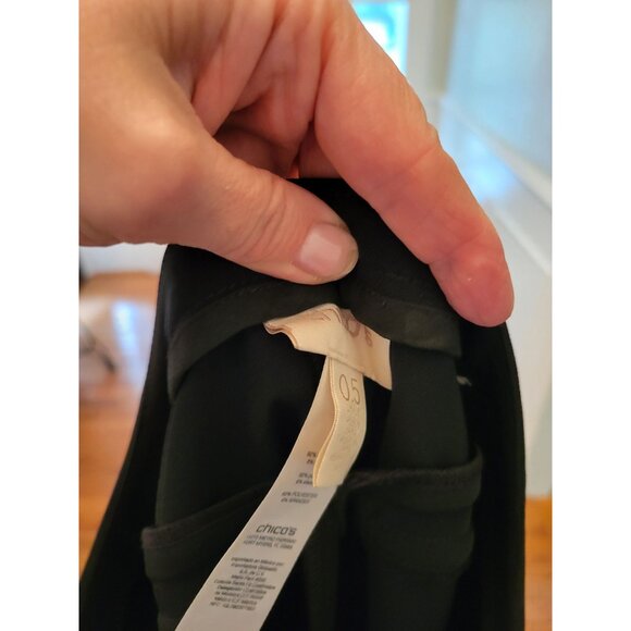 Chico's Black Ankle Pants Straight Leg sz .5  Office Minimalist Old Money Classy - Picture 3 of 7